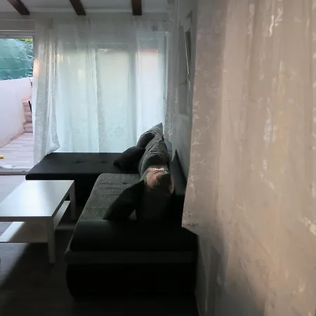 بيت للعطل Ljubicic