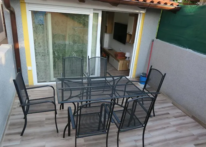 Ljubicic Casa vacanze Baška