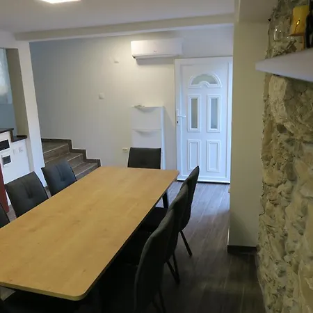 Ljubicic Casa vacanze Baška